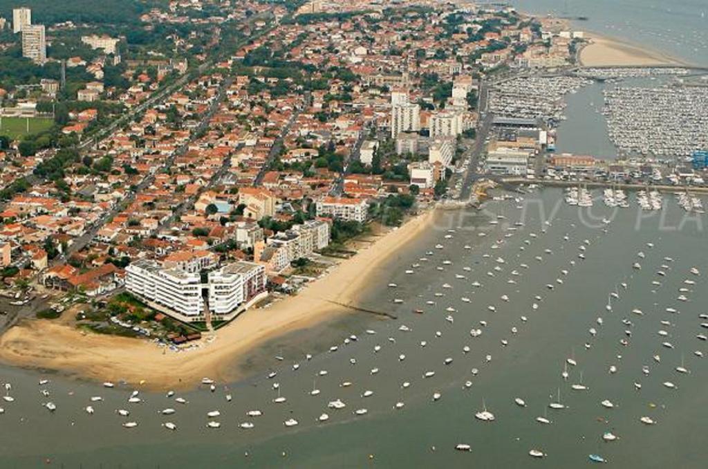 Studio Meuble A L'Aiguillon Arcachon Exterior photo